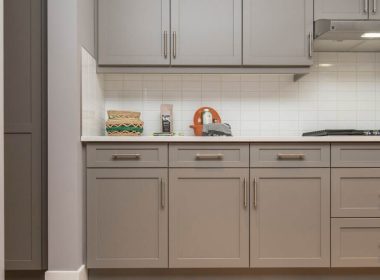 grey shaker kitchen cabinet
