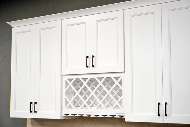 wholesale uptown white cabinets
