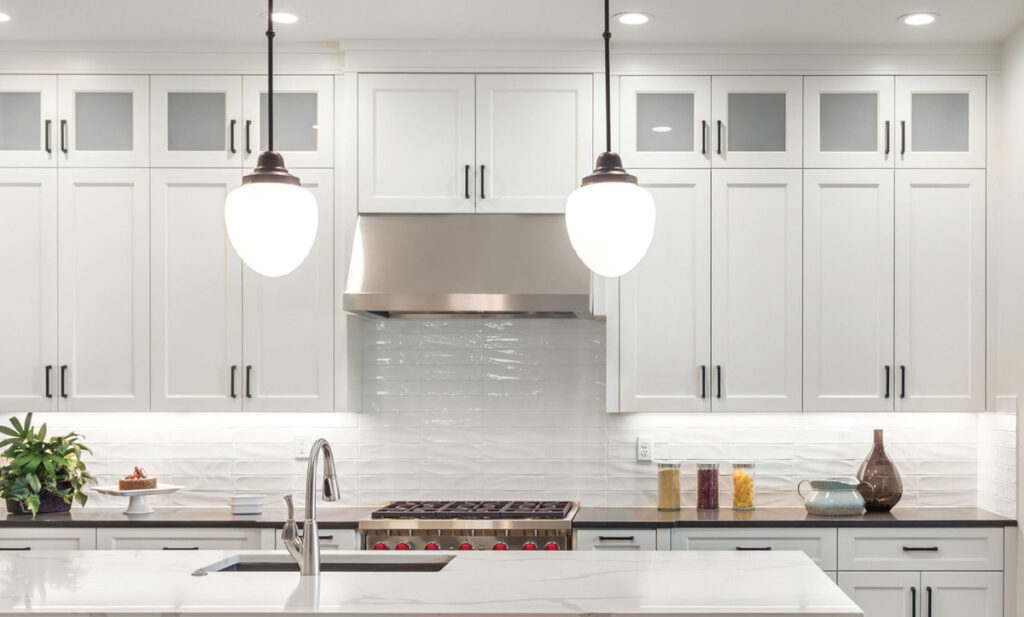handles on wall cabinet doors